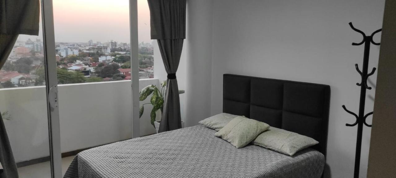 Apartamento entero céntrico y confortable Apartamento Santa Cruz de La Sierra Exterior foto